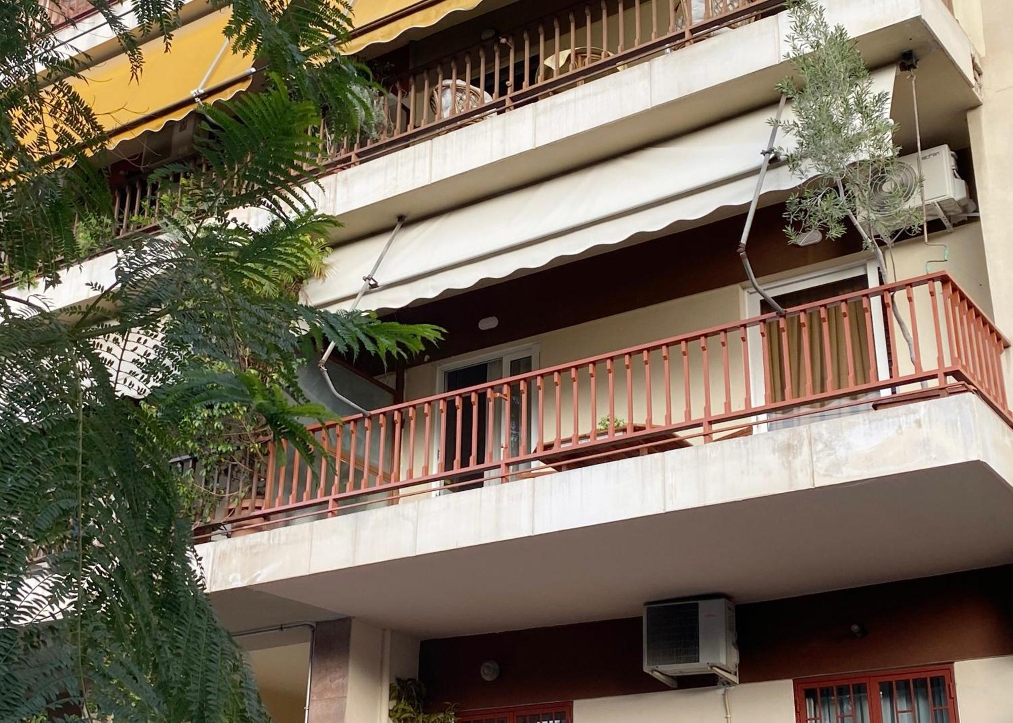 Modern 2 Bedroom Apartment Near Acropolis In The Heart Of The City - Explore Center By Foot Atenas Exterior foto